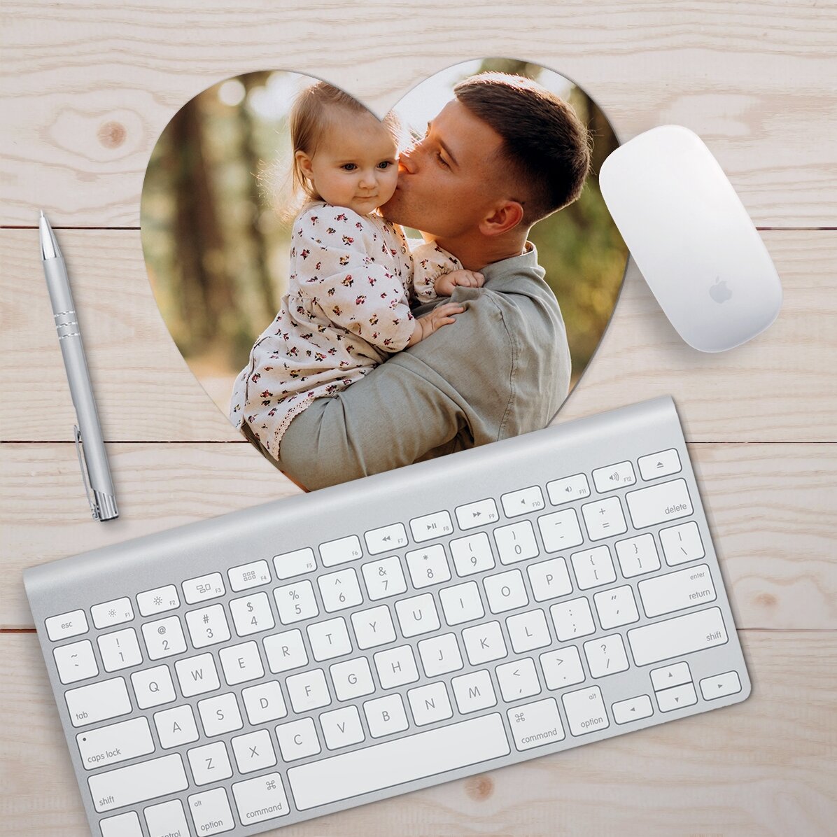 Mouse pad inima personalizat cu o poză