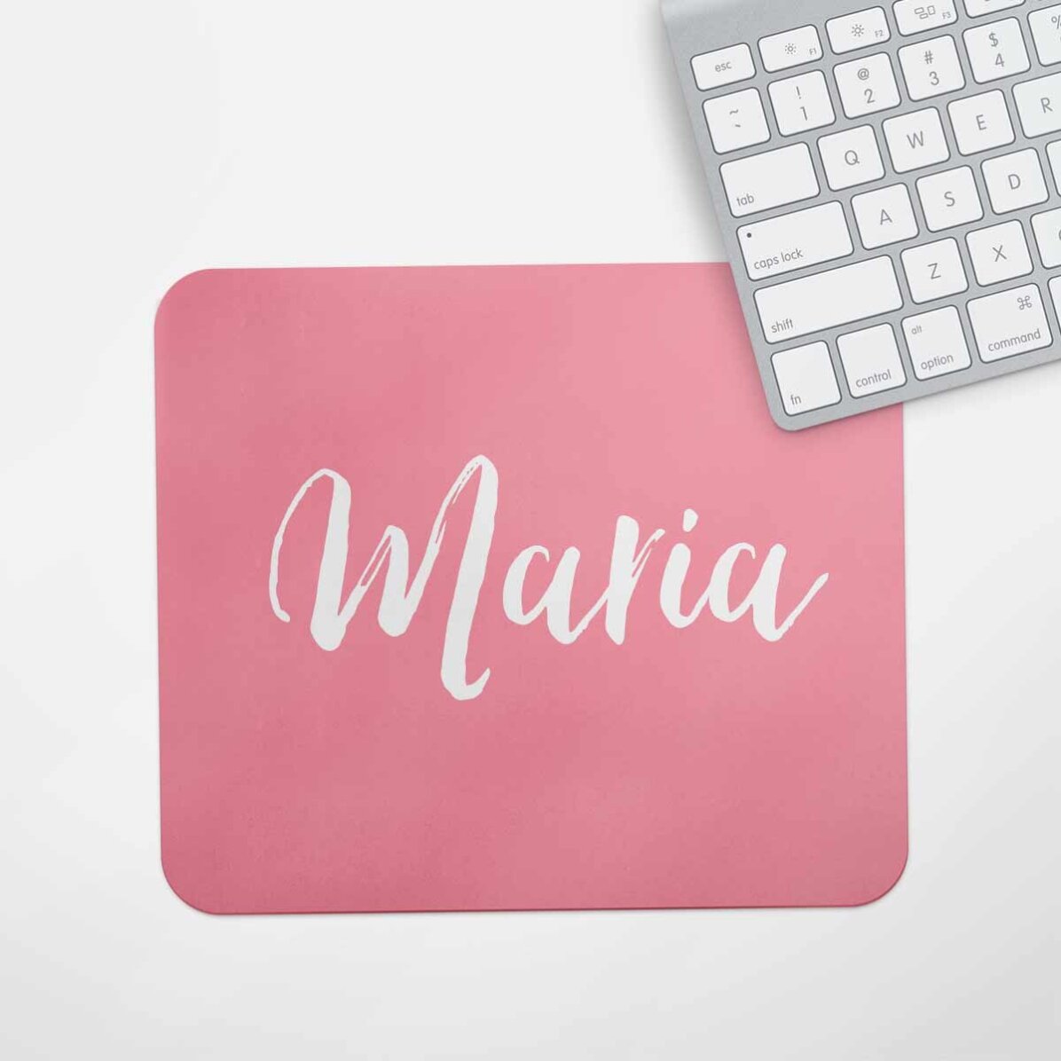 Mouse pad personalizat cu nume și fundal colorat