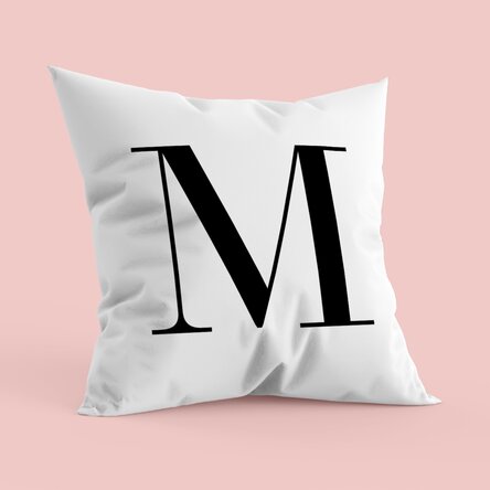 Pernă personalizată cu inițială