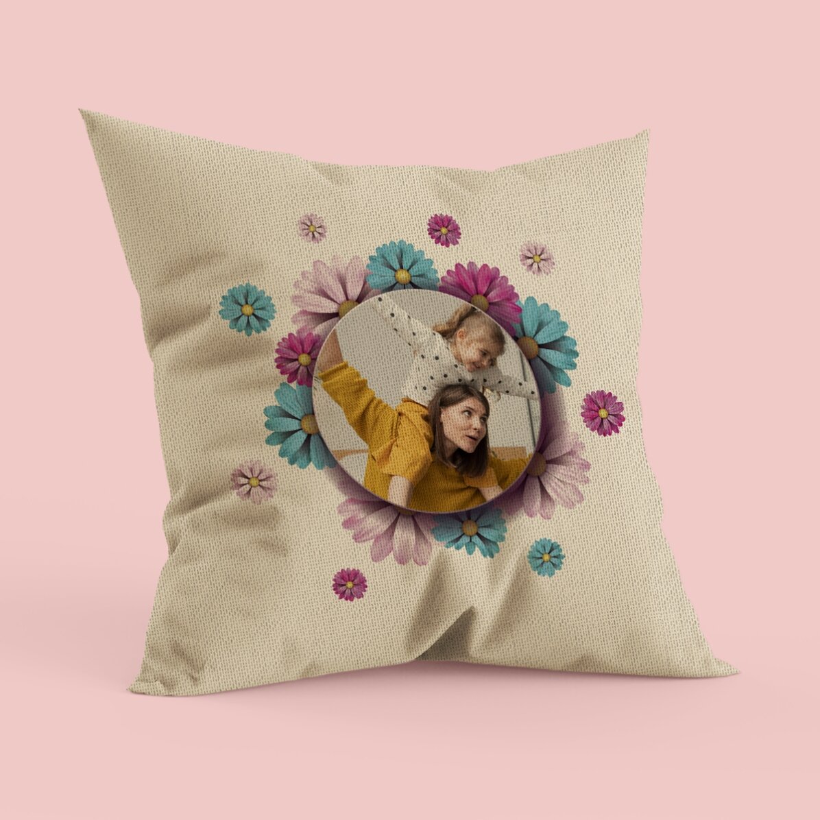 Pernă personalizată cu o poză - Flowers - In