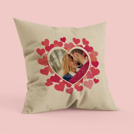 Pernă personalizată cu o poză în formă de inimă roz - In