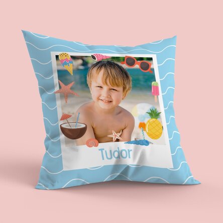 Pernă personalizată cu o poză și nume - Summer