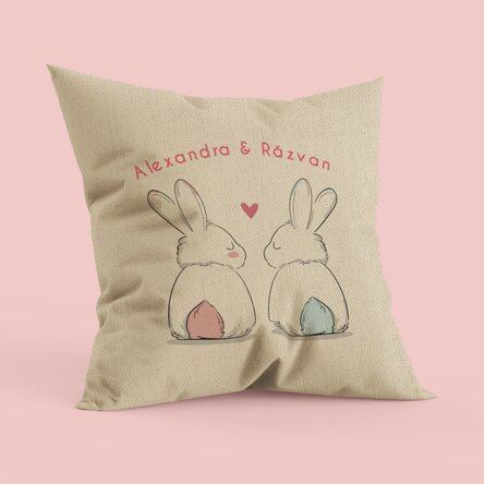 Pernă personalizată cu text - Bunnies in love - In