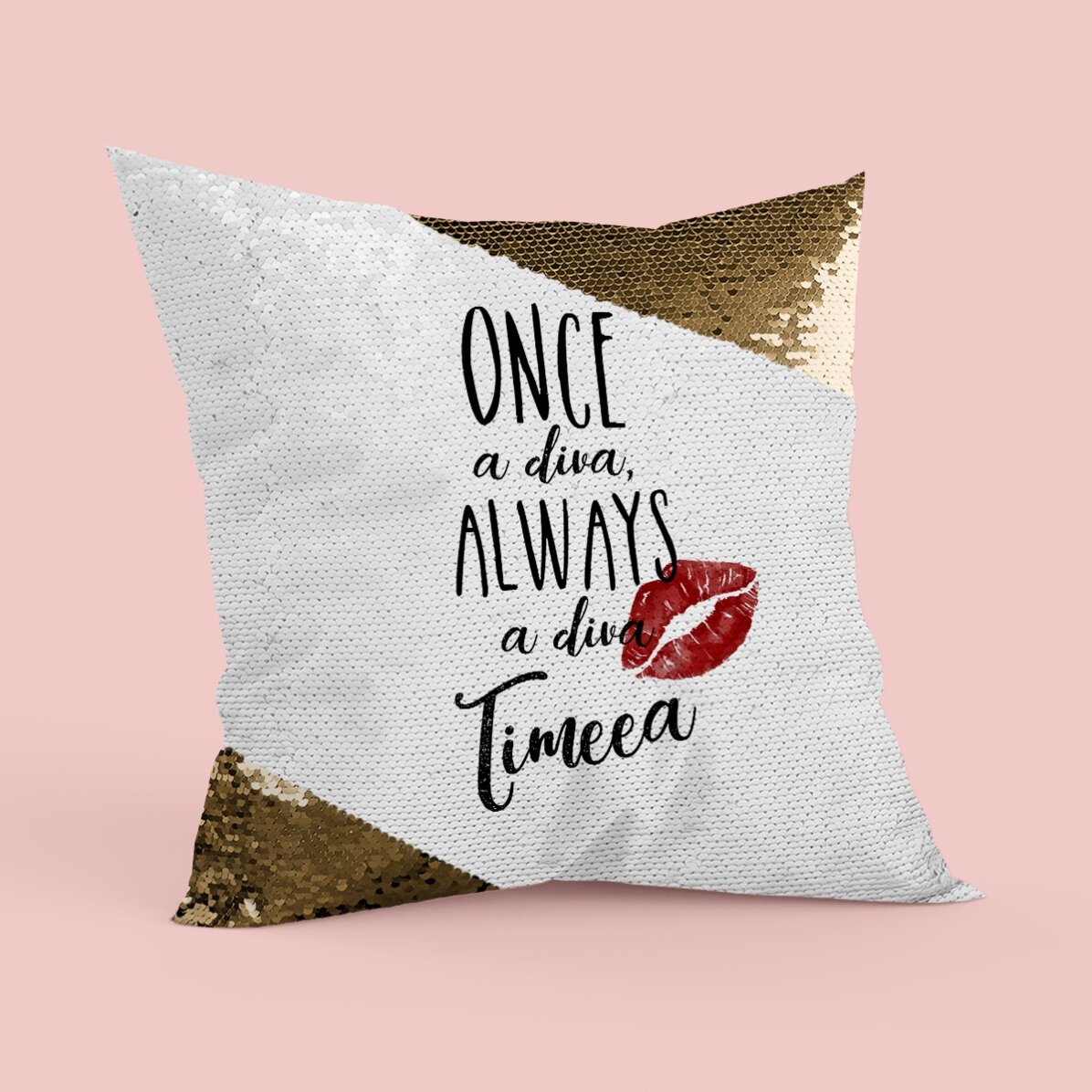 Pernă personalizată cu text - Diva - Paiete aurii