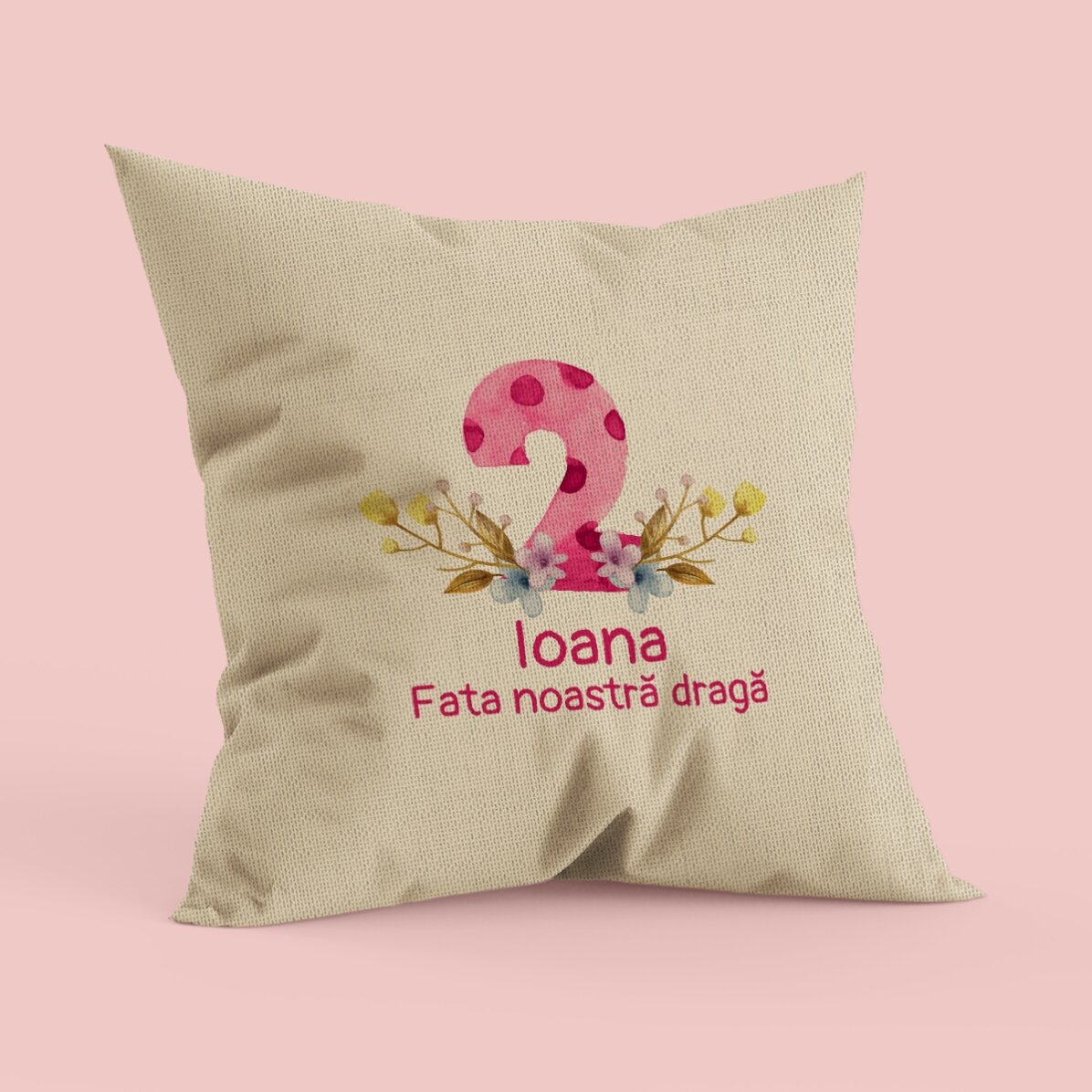 Pernă personalizată cu text pentru copii - 2 ani In