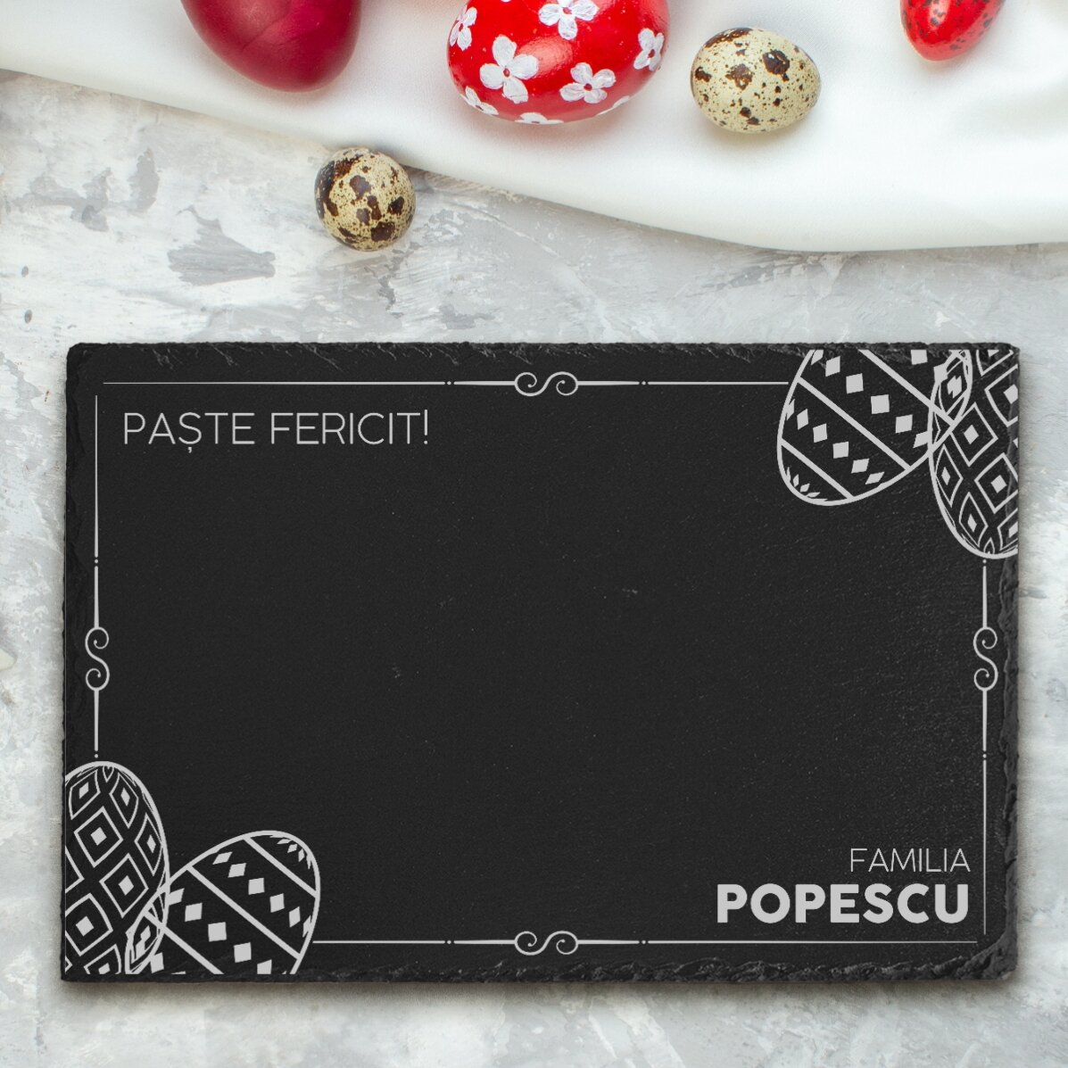 Placă de ardezie gravată personalizată cu text - Paștele în familie