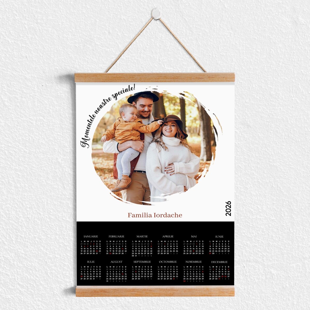 Poster calendar cu agățătoare personalizat cu o poză și mesaj -  Momentele noastre speciale!