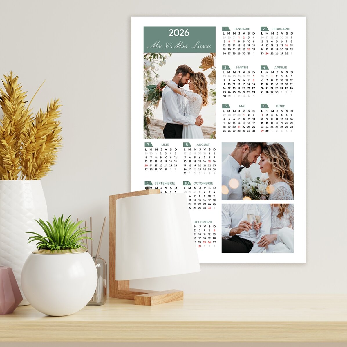 Poster calendar personalizat cu 3 poze și text - portret