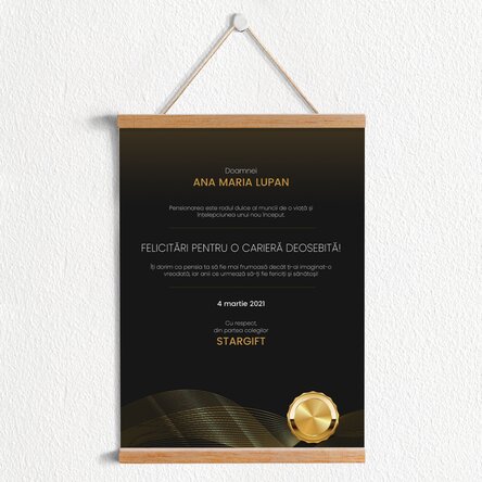 Poster cu agățătoare personalizat cu text - Mesaj pentru pensionare