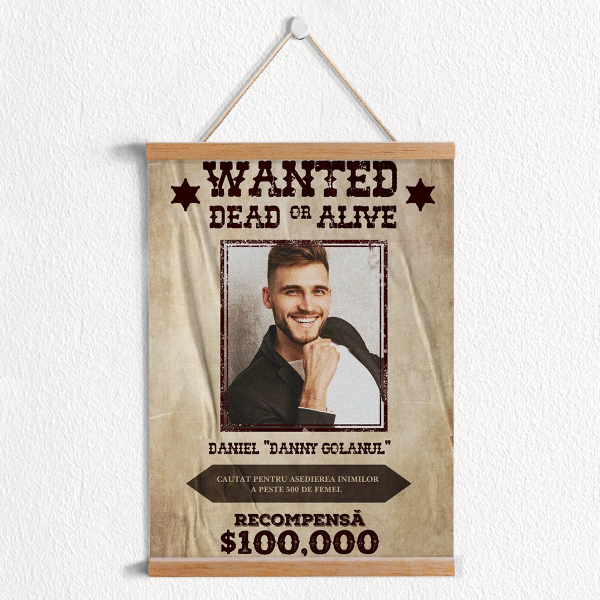 Poster cu agățătoare personalizat cu text și poză - Wanted