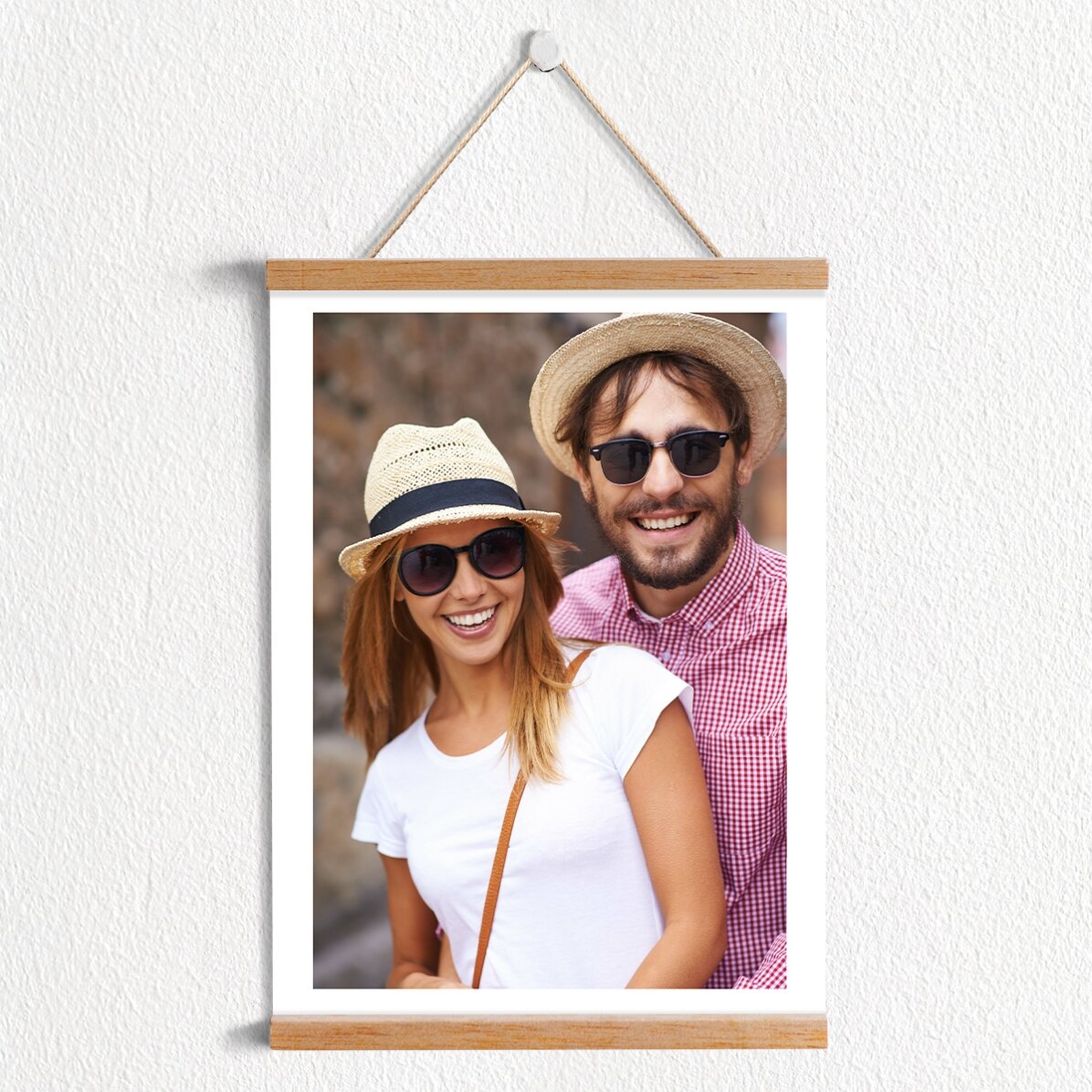 Poster cu agățătoare personalizat cu o poză