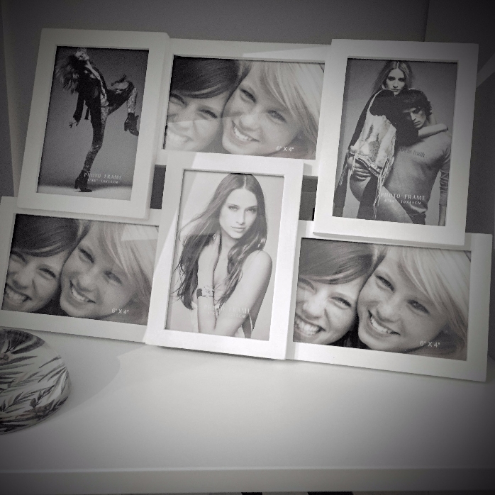 Ramă foto cu 6 poze