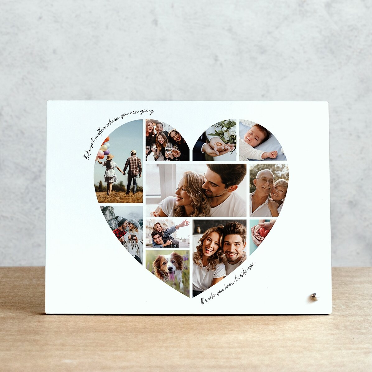 Ramă foto de birou personalizată cu 11 poze și text - Inimă