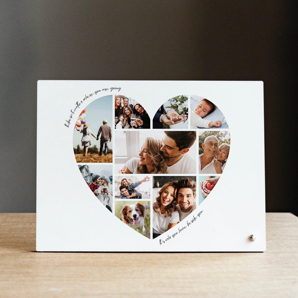 Ramă foto de birou personalizată cu 11 poze și text - Inimă