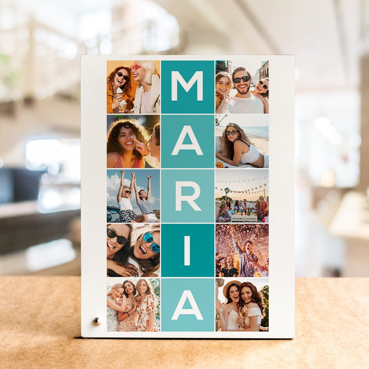 Ramă foto de birou personalizată cu 10 poze și nume din 5 litere pe verticală