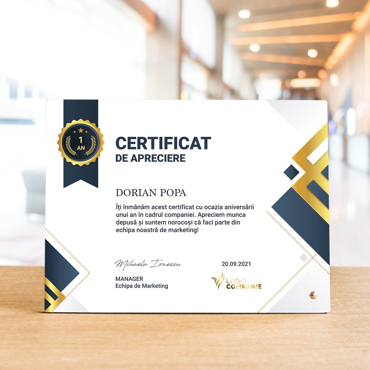 Ramă foto de birou personalizată cu logo și text - Apreciere angajați