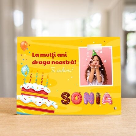 Ramă foto de birou personalizată cu o poză, text și nume special - Zi de naștere