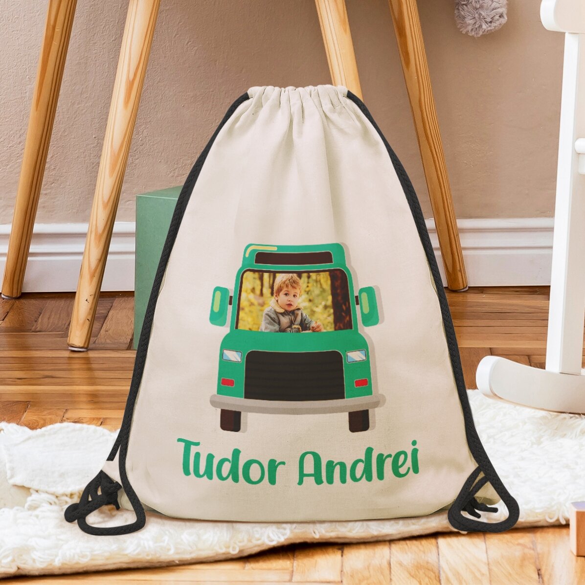 Rucsac personalizat cu nume și poză - Mașină colorată