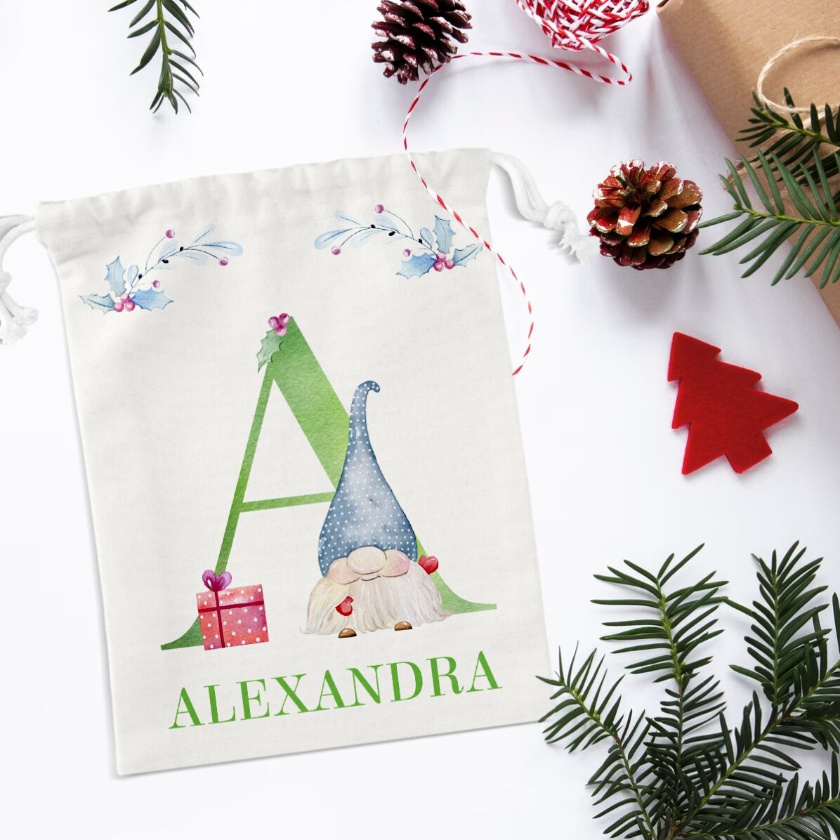 Săculeț mic pentru cadouri personalizat cu initială și nume