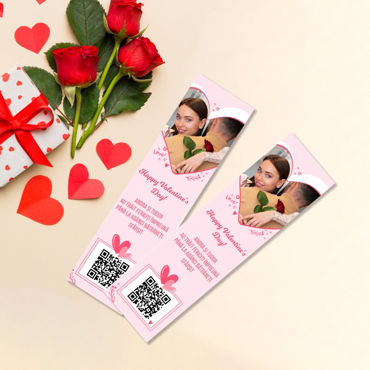 Semn de carte personalizat cu poză, text și cod Qr - Love