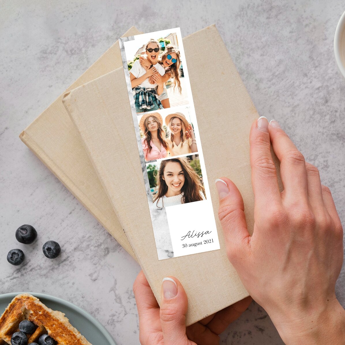 Semn de carte personalizat cu text și 3 poze