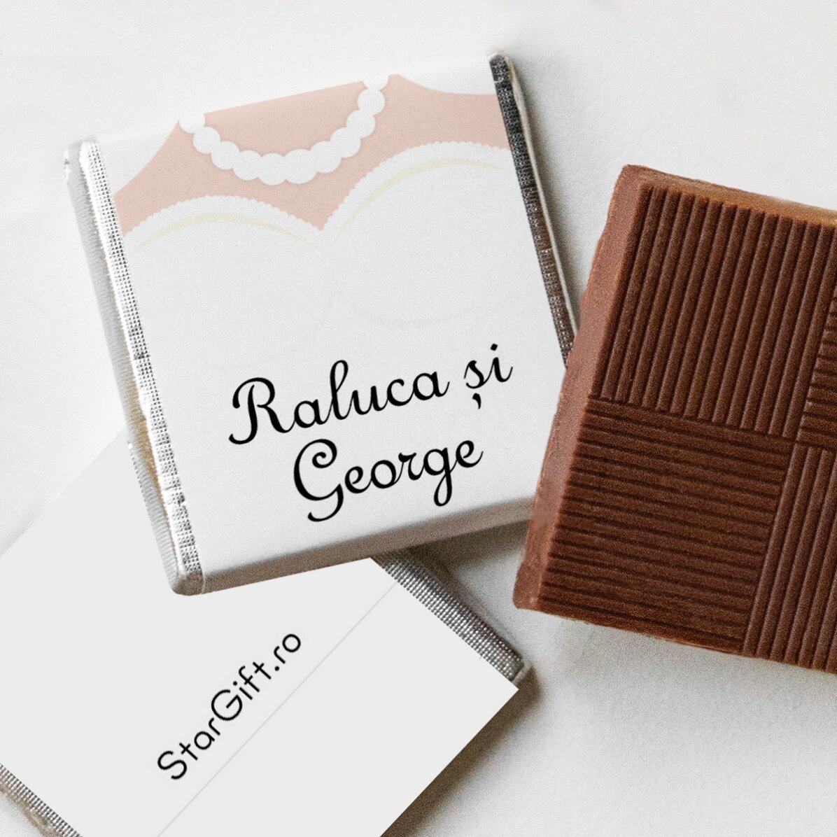 Set 10 mini ciocolățele personalizate cu text - Mr and Mrs