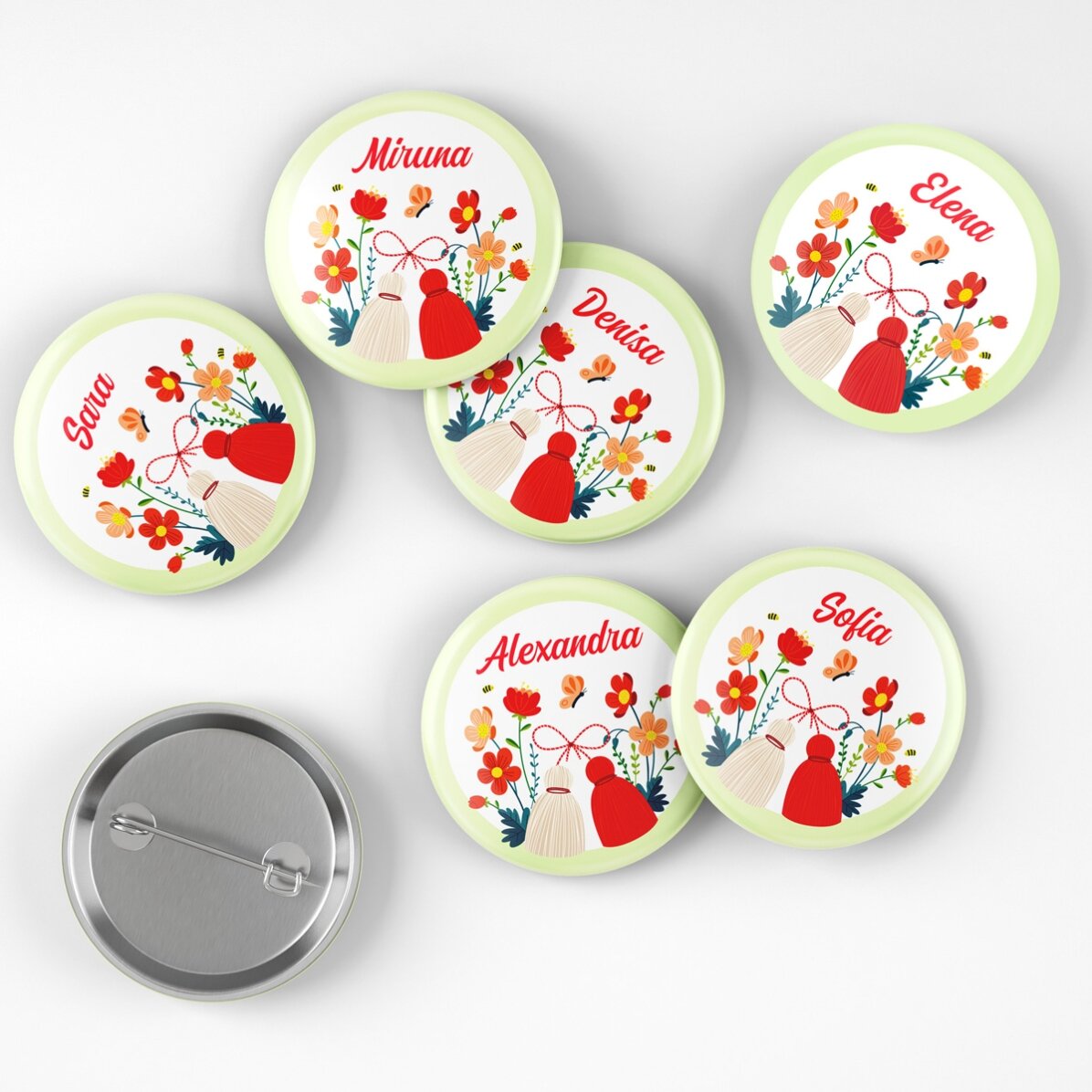 Комплект от 6 персонализирани баджове с имена