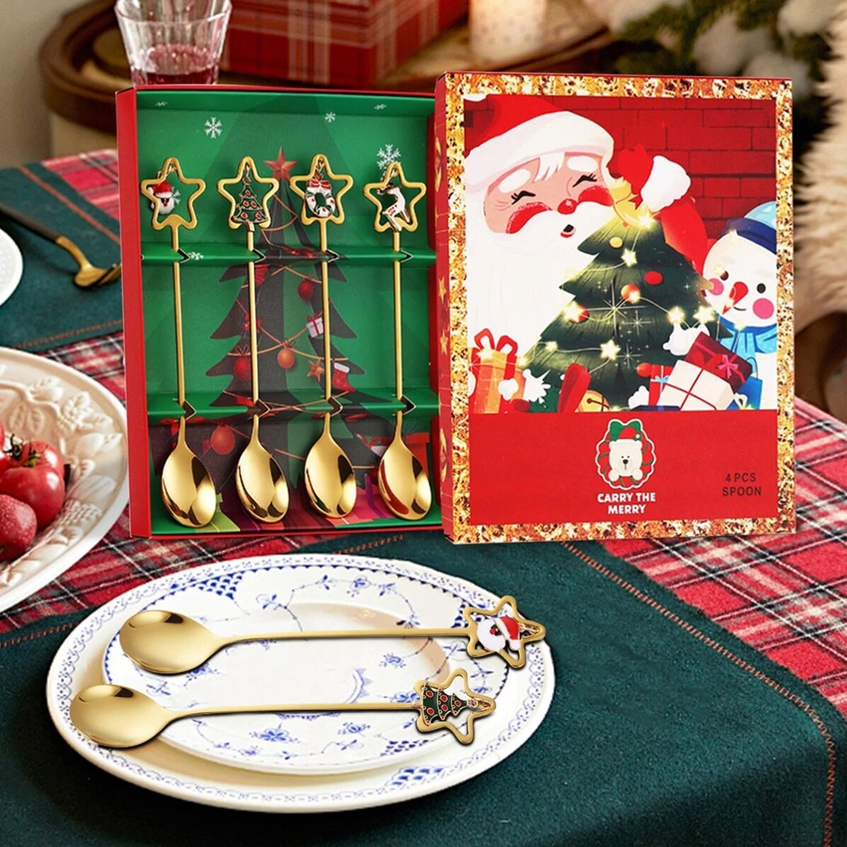 Set cadou 4 lingurițe aurii de Crăciun