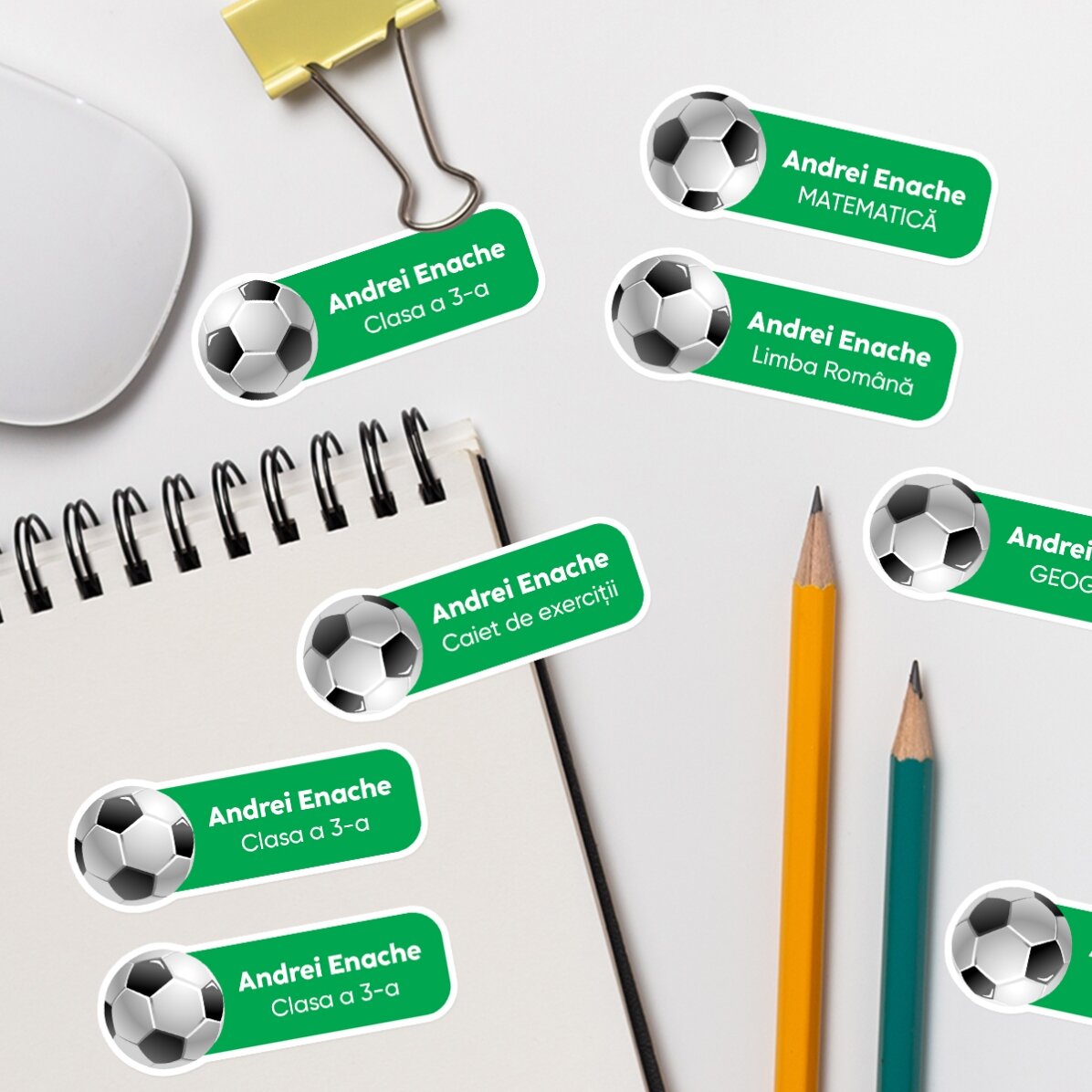 Set de 12 stickere (etichetă autoadezivă) personalizate pentru școală - Sport