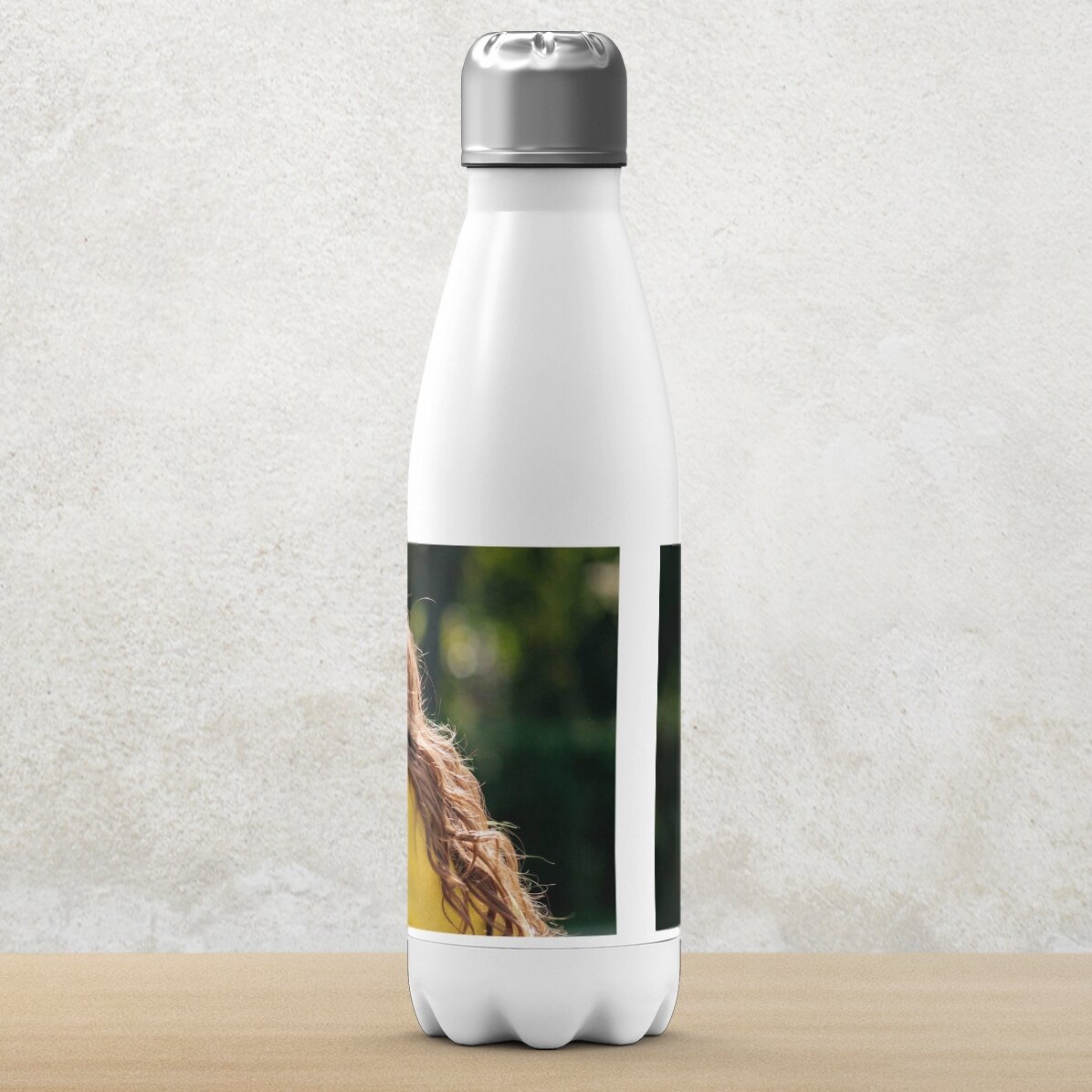 Termos cu bază albă personalizat cu o poză landscape