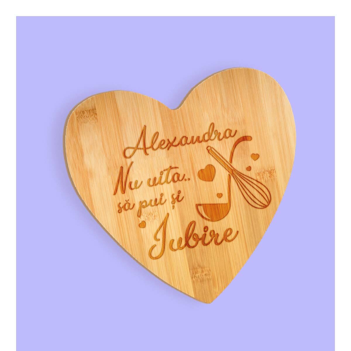 Tocătoare în formă de inimă personalizate