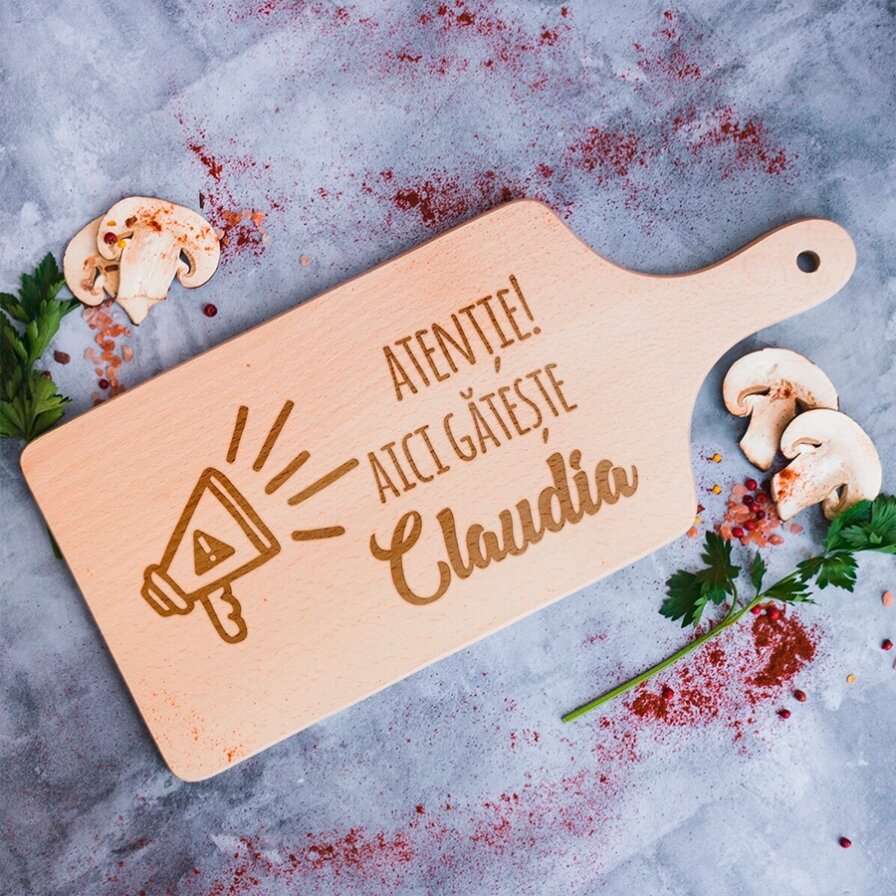 Tocătoare personalizate pentru ea