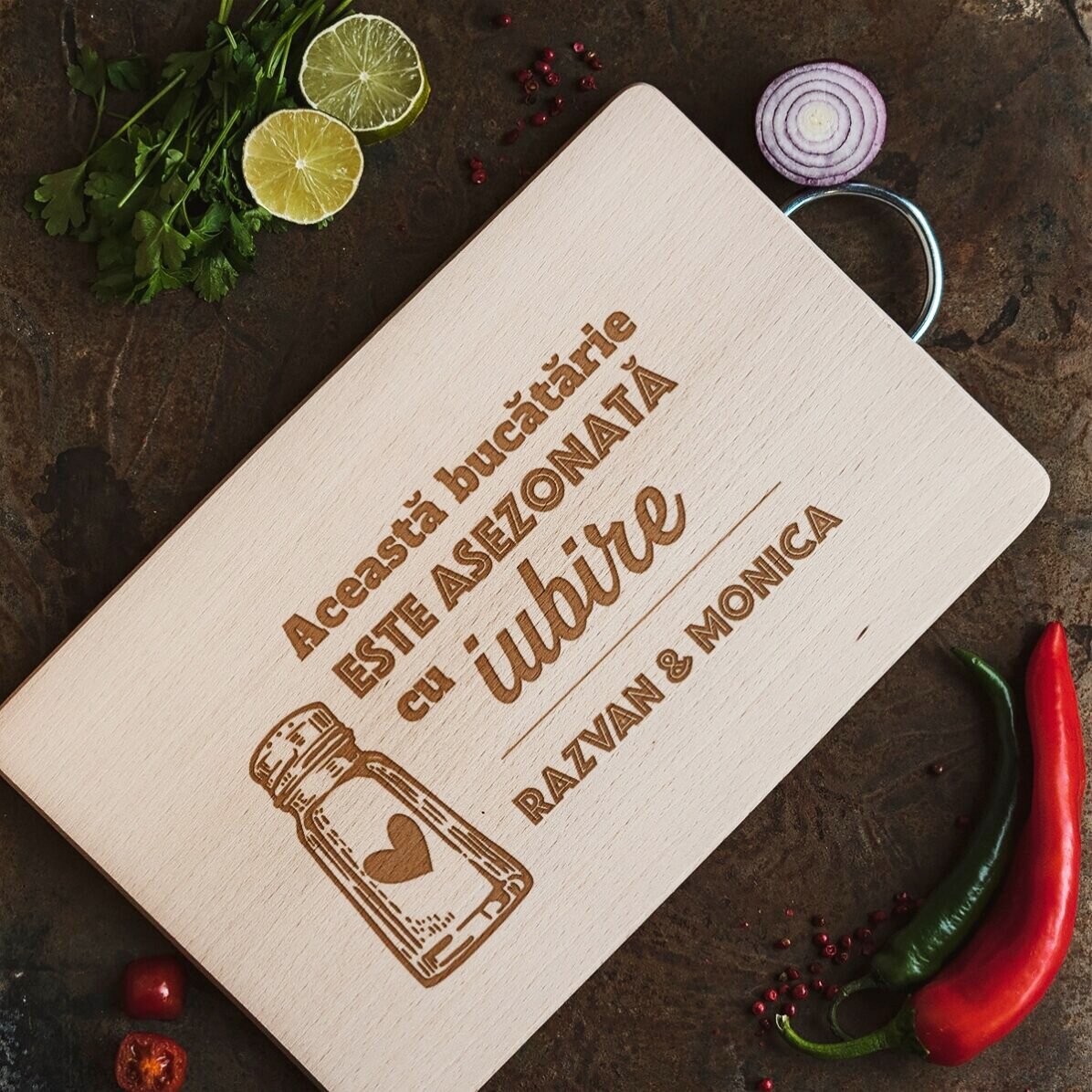 Tocător dreptunghiular cu mâner personalizat - Asezonat cu iubire
