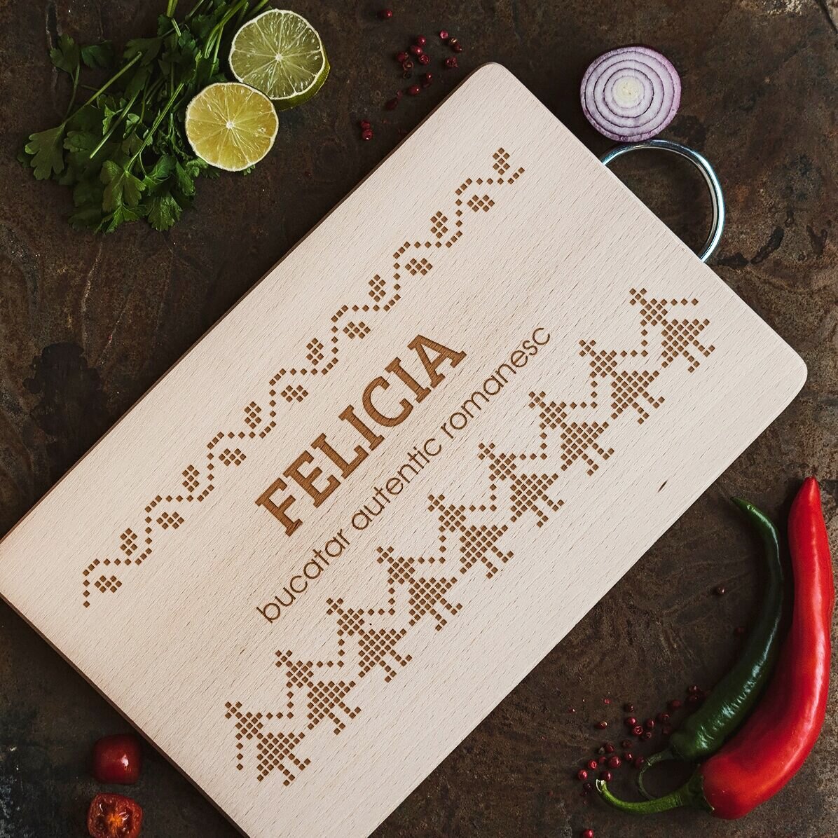 Tocător personalizat - Autentic romanesc