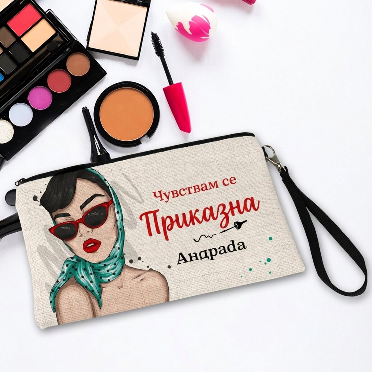 Персонализиран комплект за грим с надпис „I feel Fabulicious” (Чувствам се страхотно)