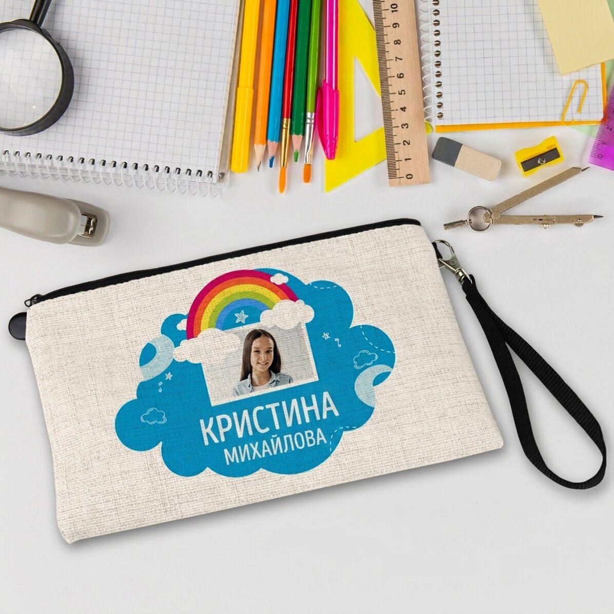 Персонализирана училищна екипировка с снимка и текст - модел Rainbow