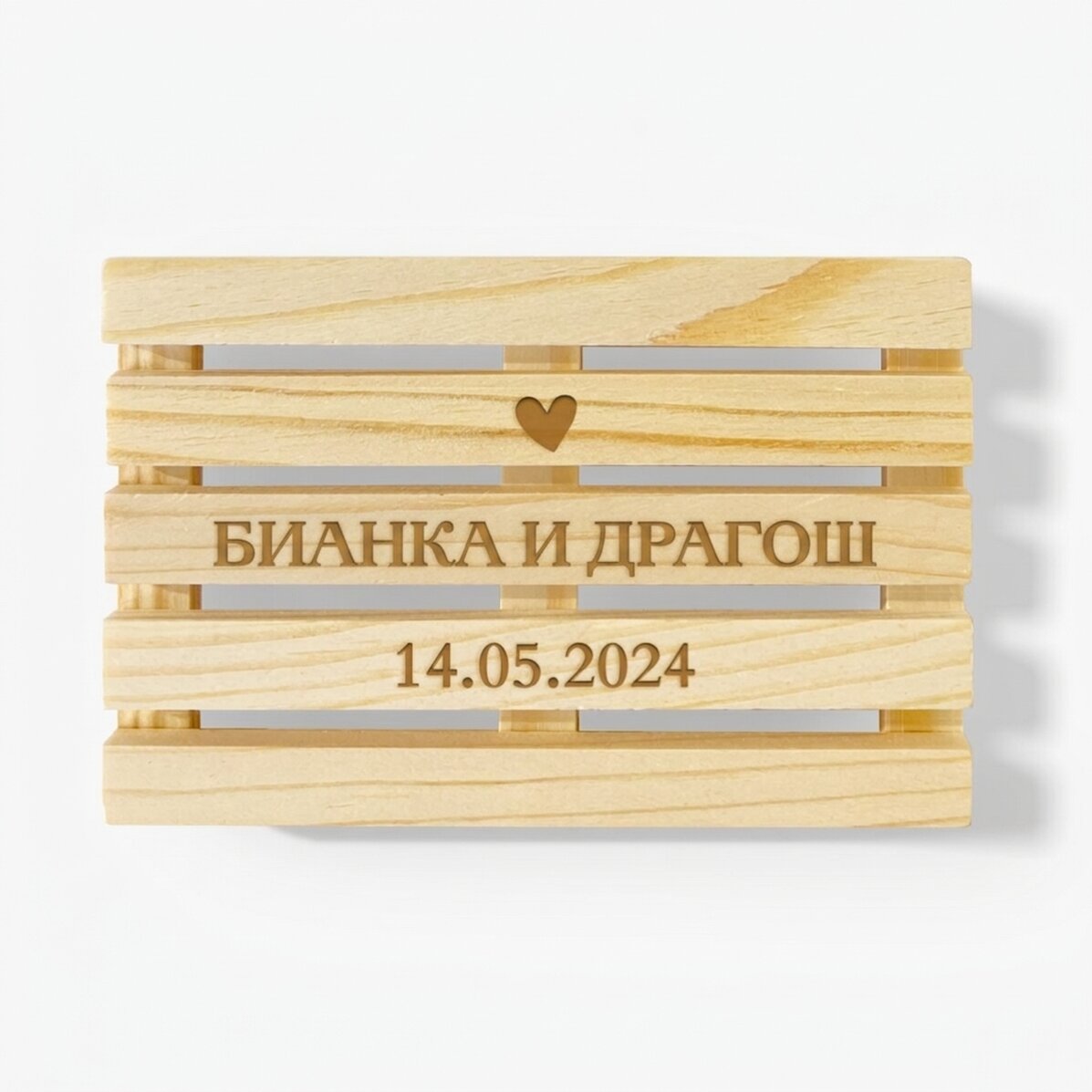 Персонализирана подложка за чаша във формата на палет с текст - Любов