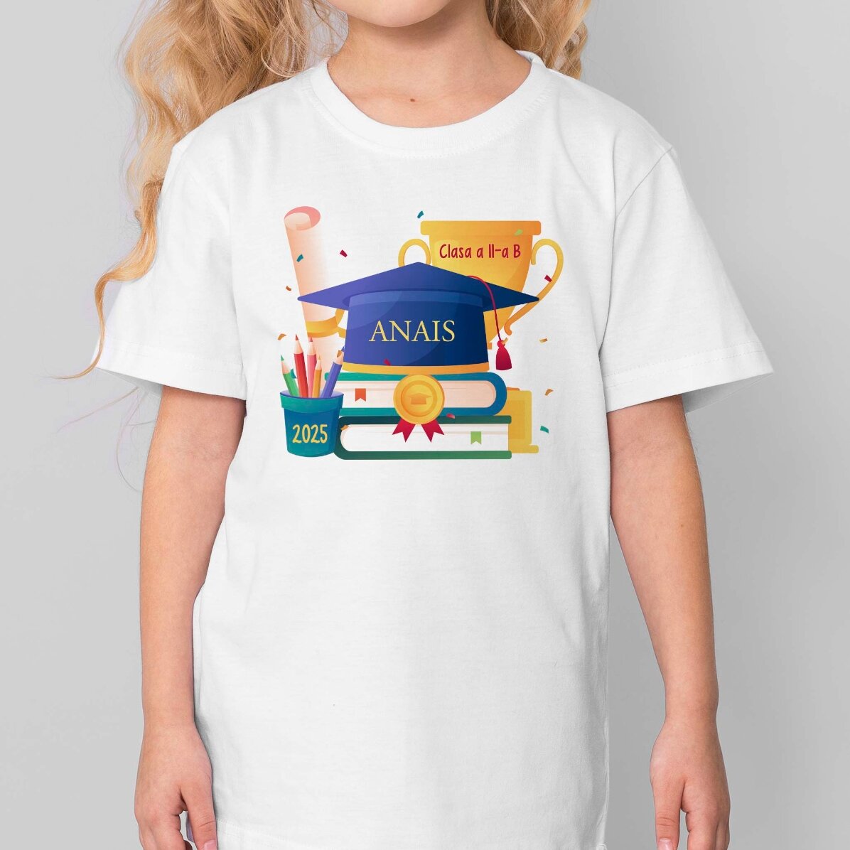 Tricou din bumbac pentru copii personalizat cu text - Absolventă 