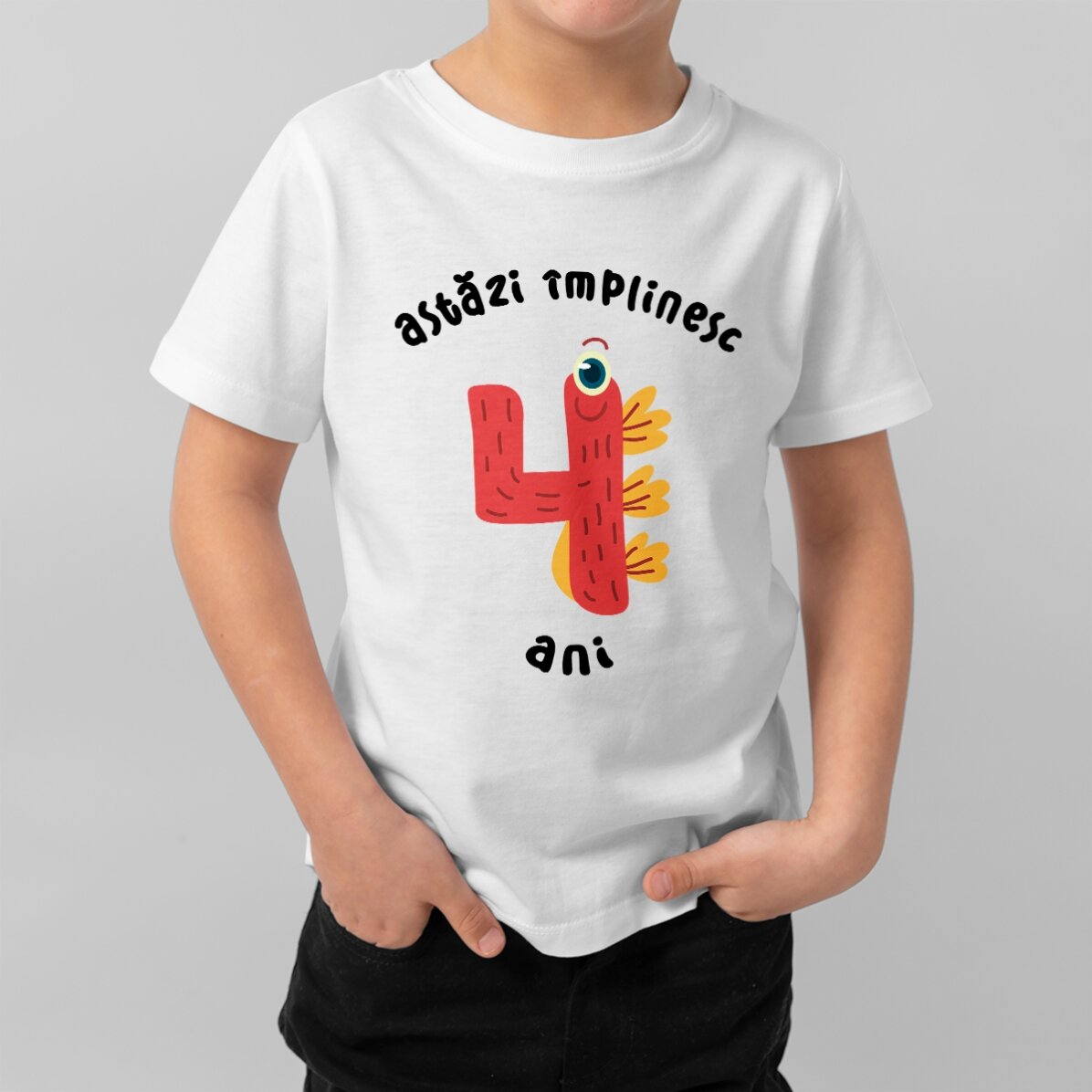 Tricou din bumbac pentru copii personalizat cu text - Astăzi împlinesc...