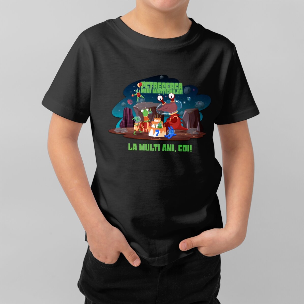 Tricou din bumbac pentru copii personalizat cu text - Petrecerea mini marțienilor