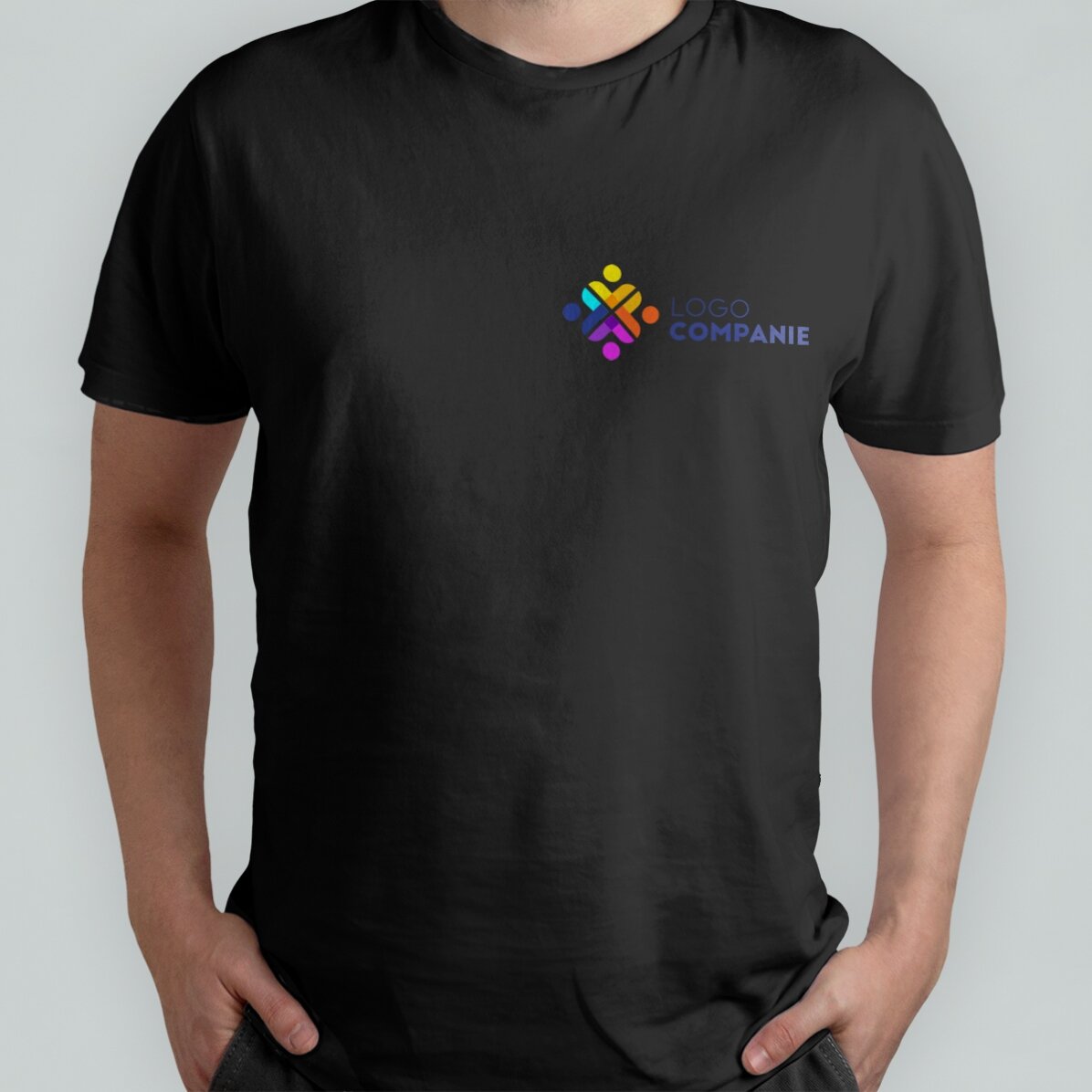 Tricou din bumbac personalizat cu logo în partea stângă