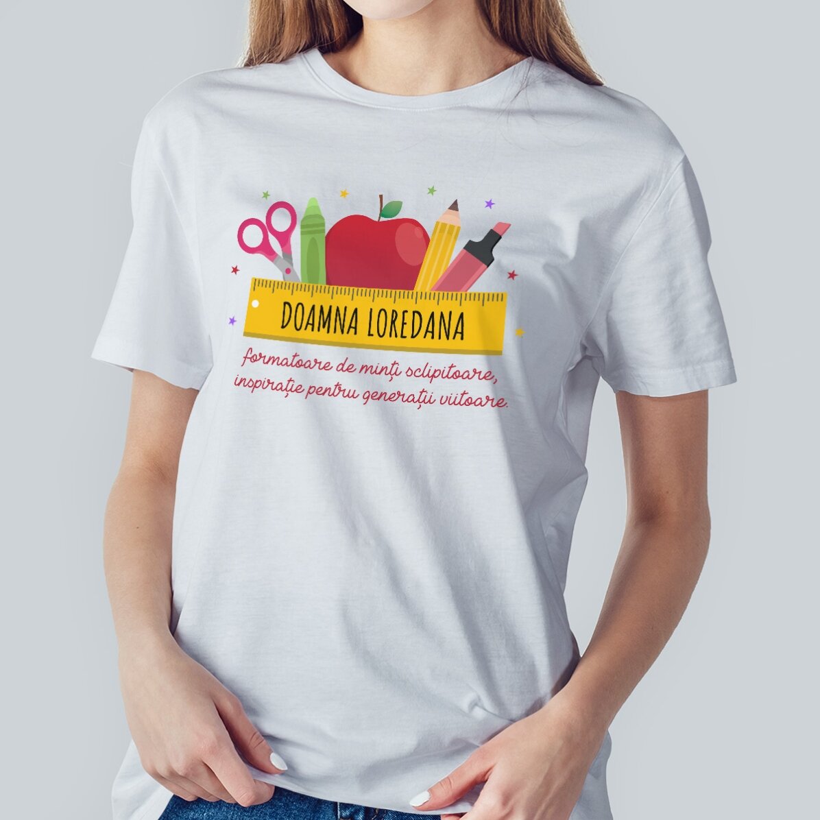 Tricou din bumbac personalizat cu nume pentru profesori - Rechizite