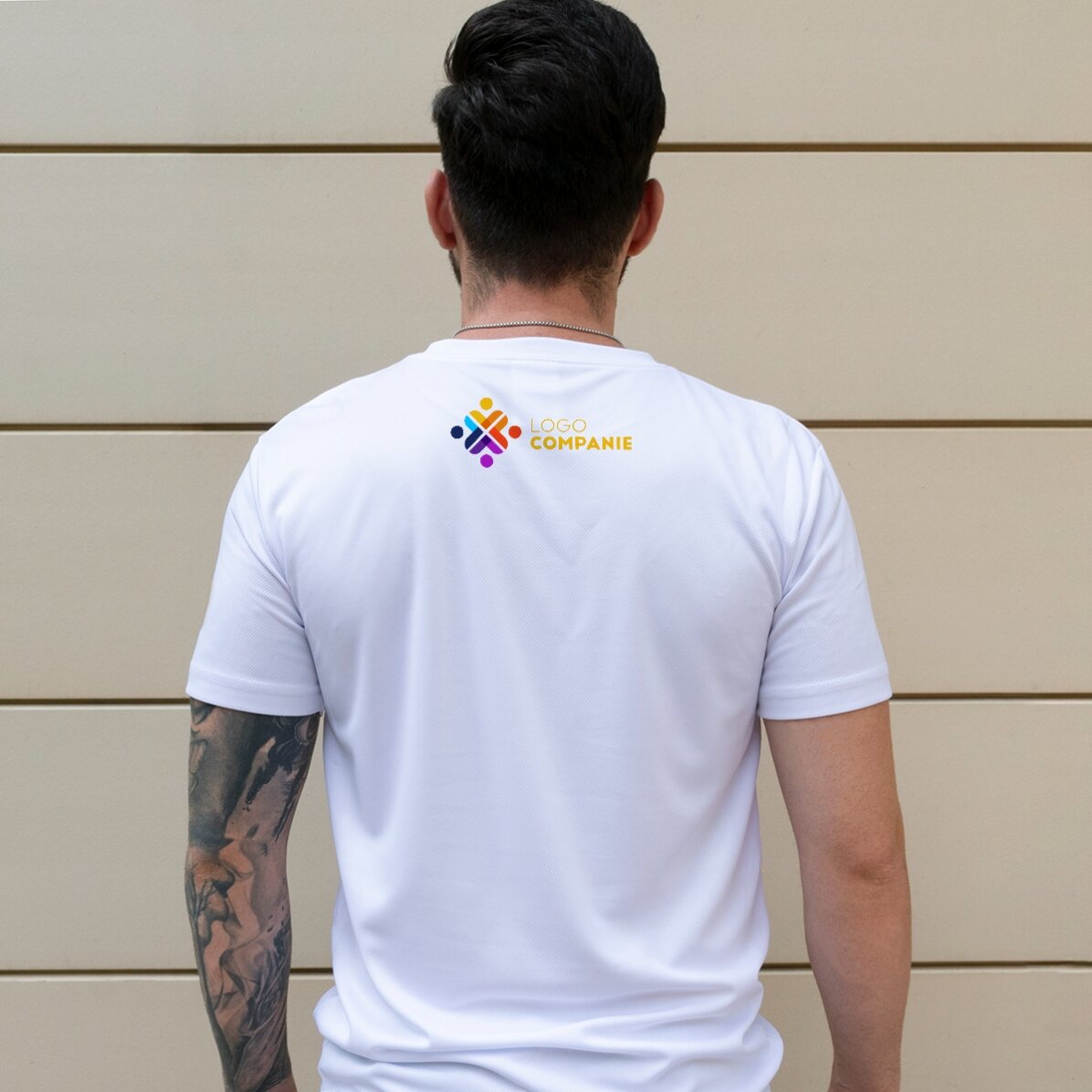 Tricou sport personalizat cu logo pe spate