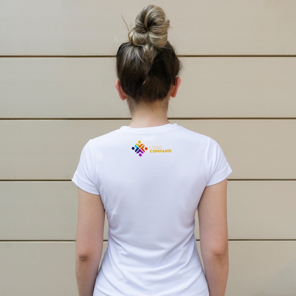 Tricou sport personalizat cu logo pe spate