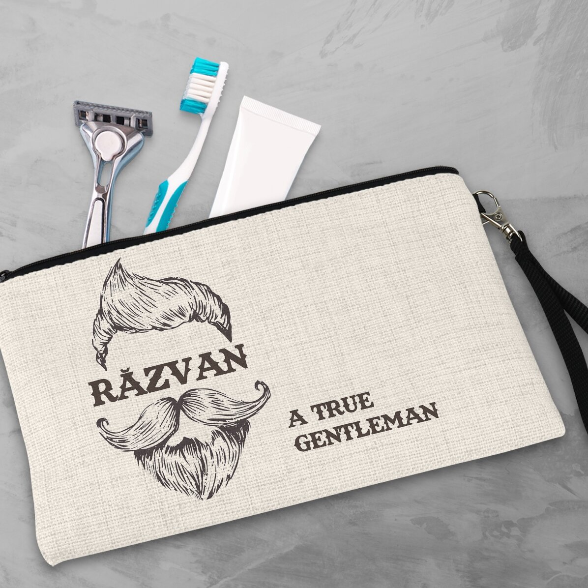 Trusă de accesorii pentru bărbați personalizată cu text - Gentleman