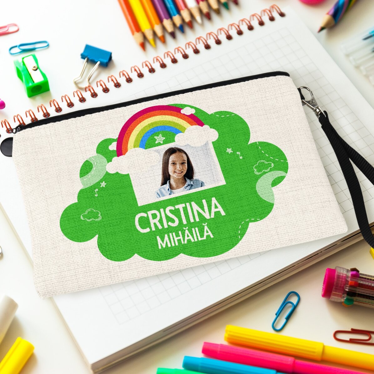 Trusă pentru școală personalizată cu poză și text - Model curcubeu