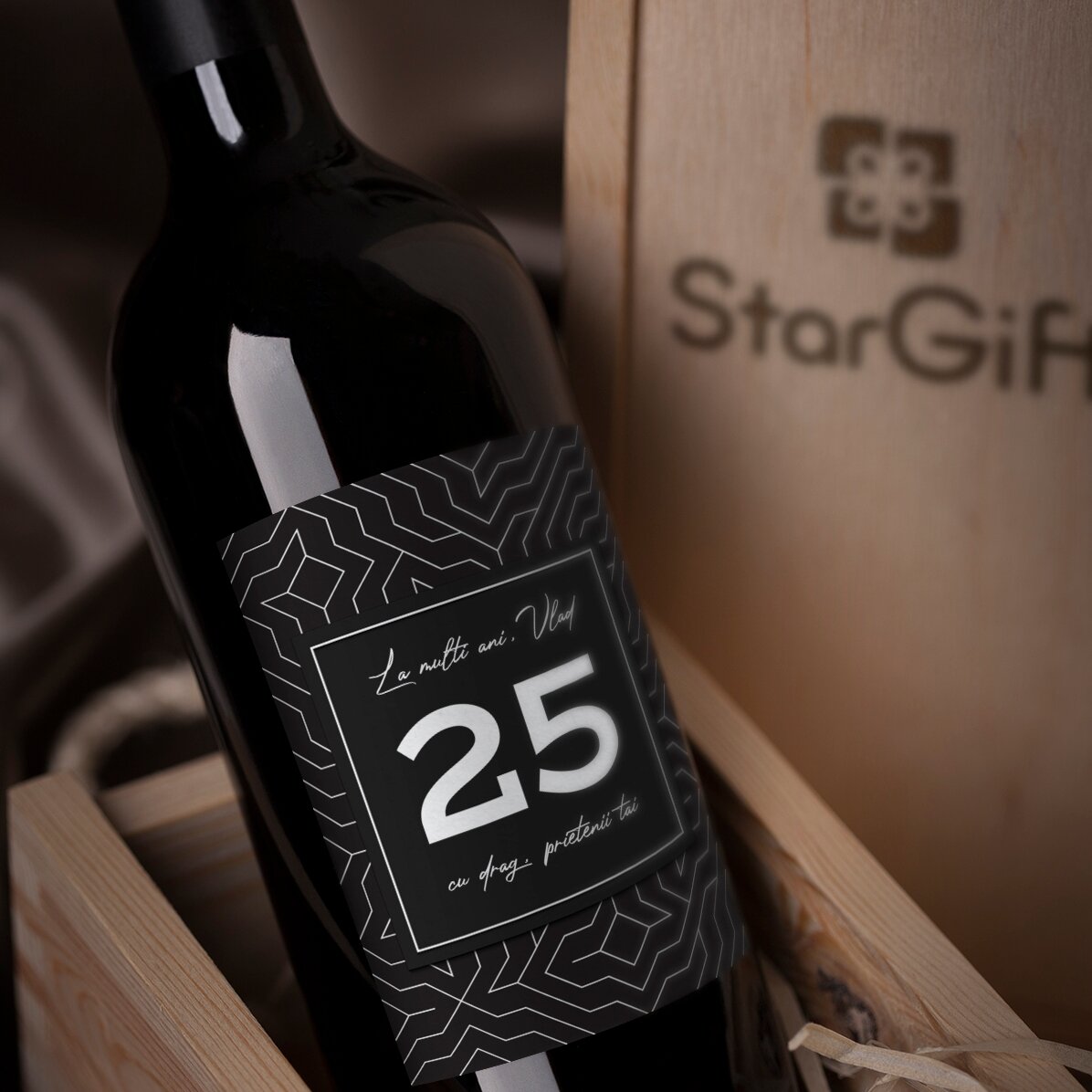 Vin personalizat cu text - Modern